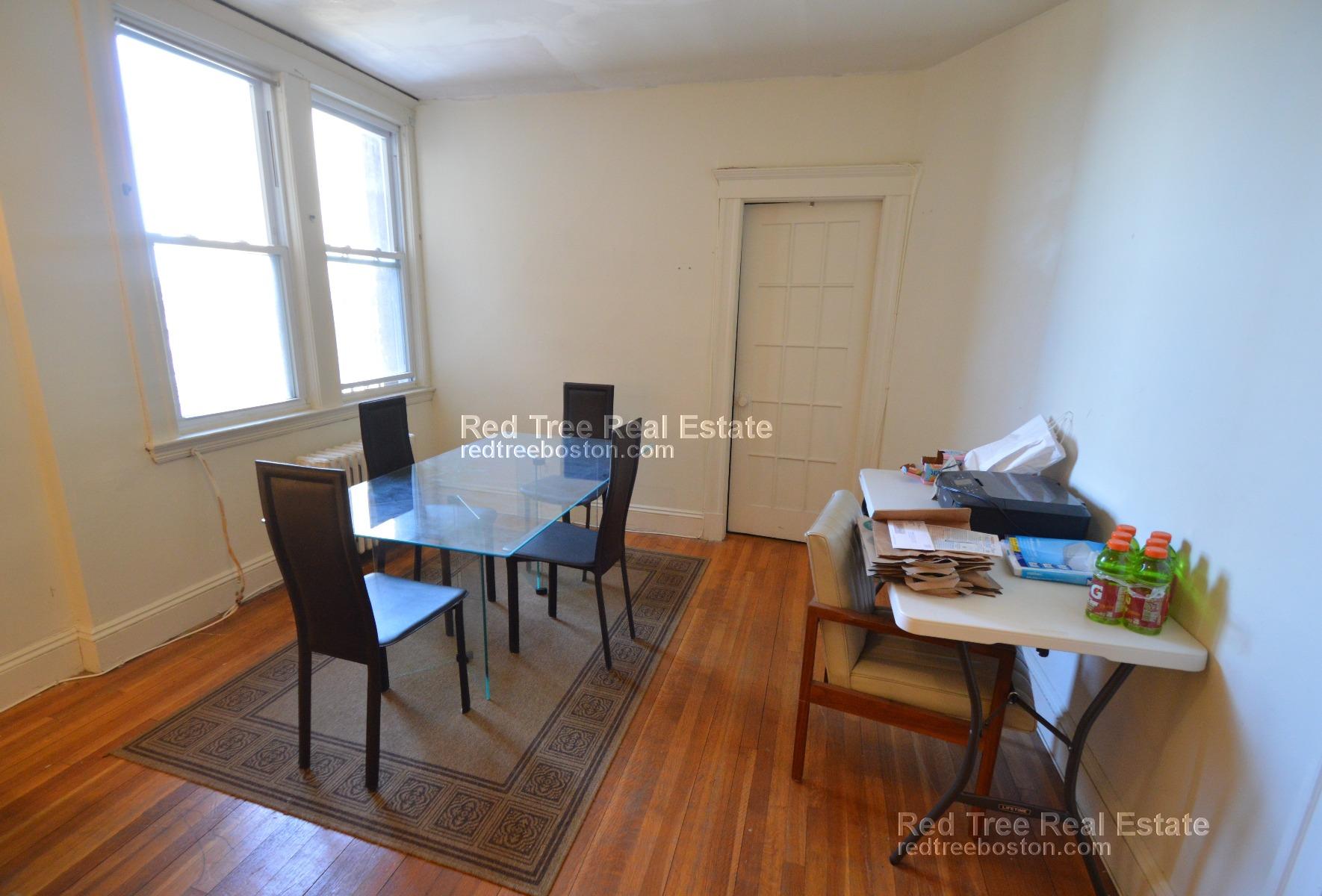 1634 Commonwealth Ave, Brighton