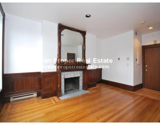 29 Cumberland St, Back Bay