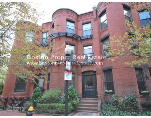 29 Cumberland St, Back Bay