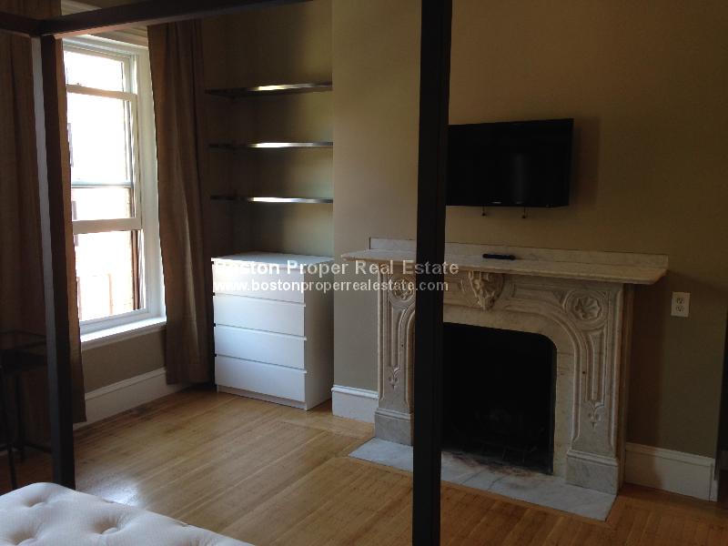 323 Beacon St, Back Bay