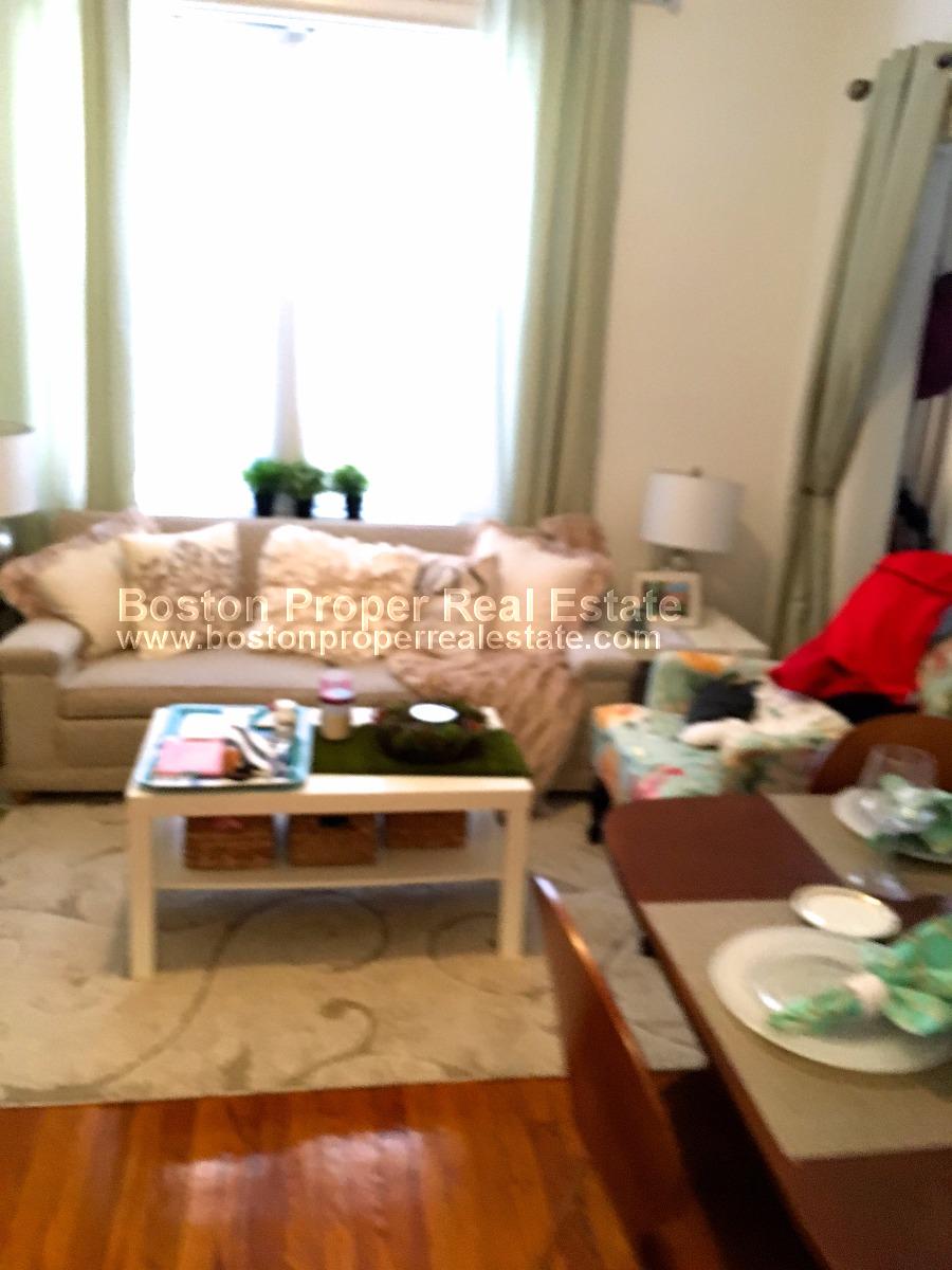 1111 Boylston St, Fenway