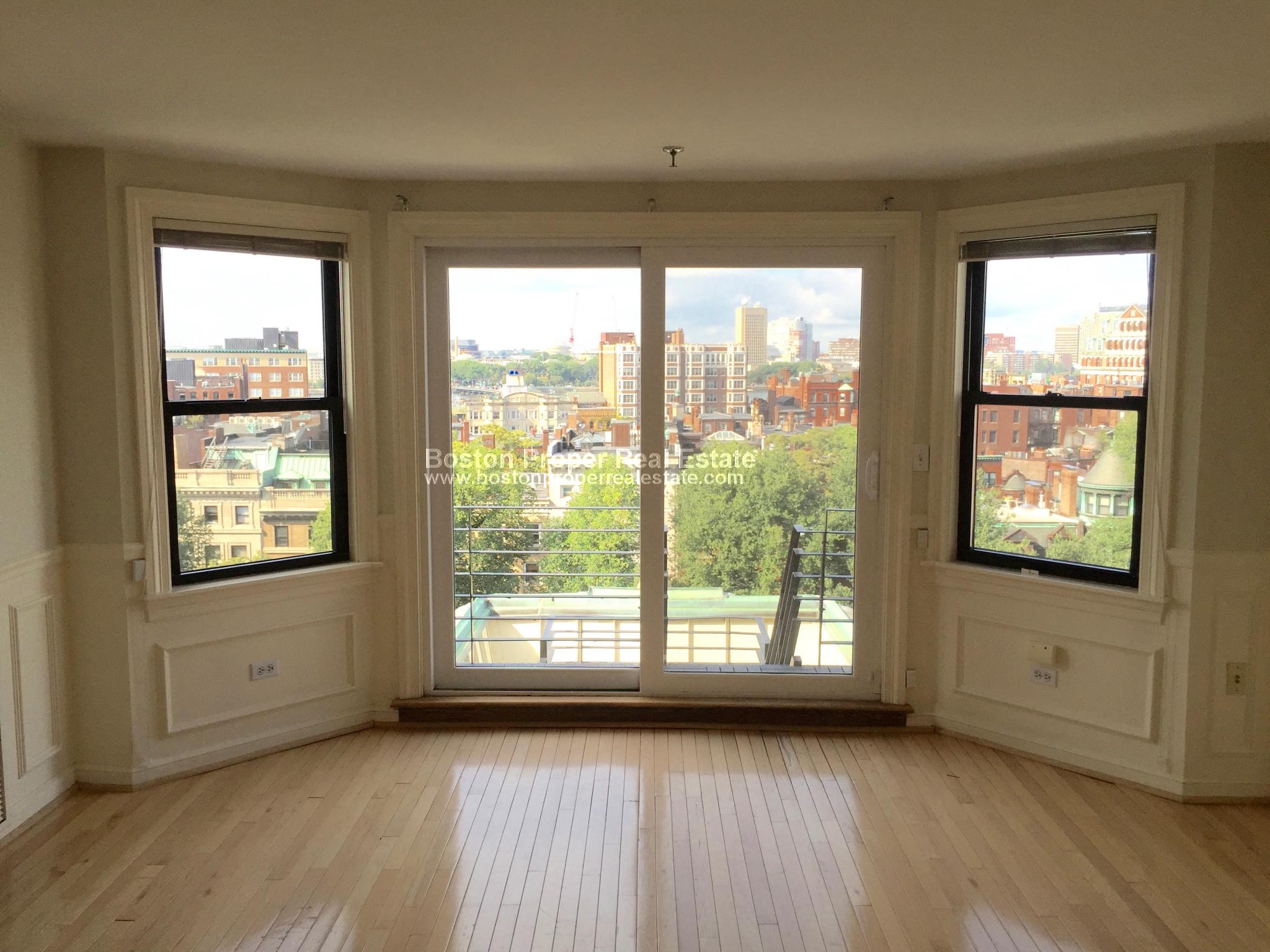 390 Commonwealth Ave, Back Bay