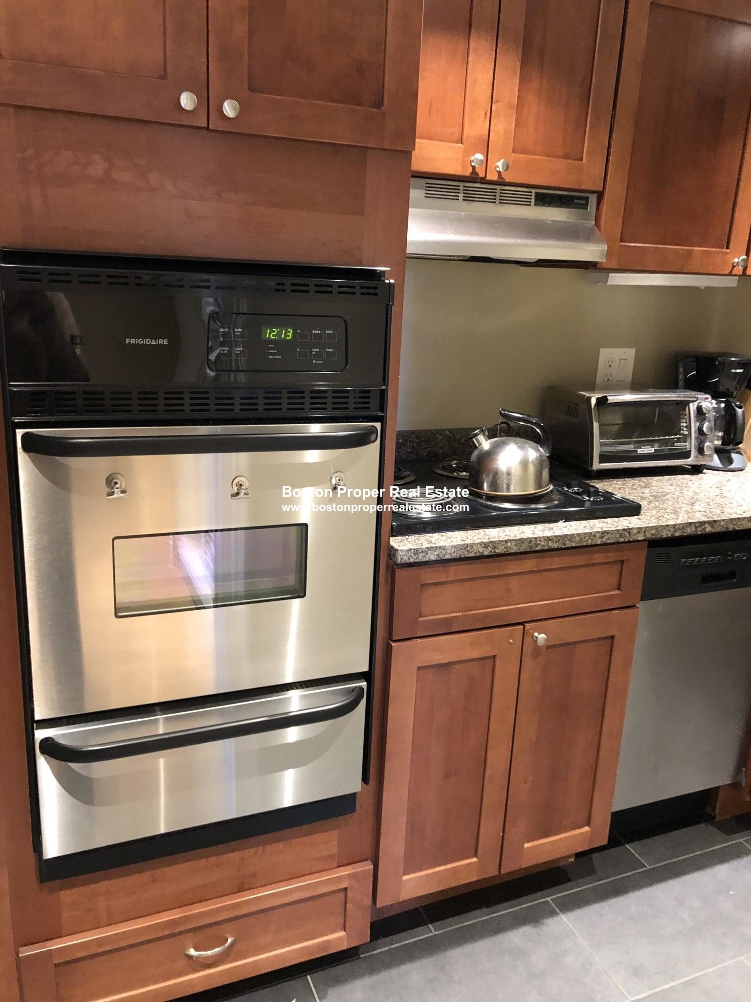 113 Beacon St, Back Bay