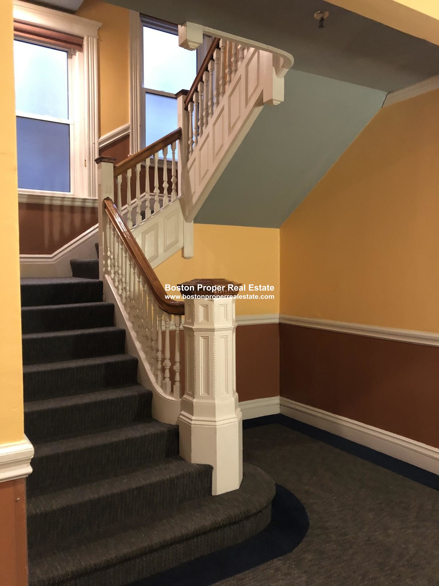 36 Queensberry St, Fenway