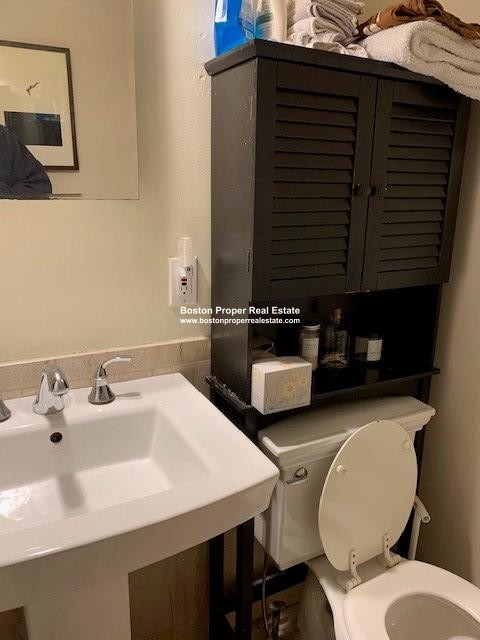 88 West Cedar St, Beacon Hill