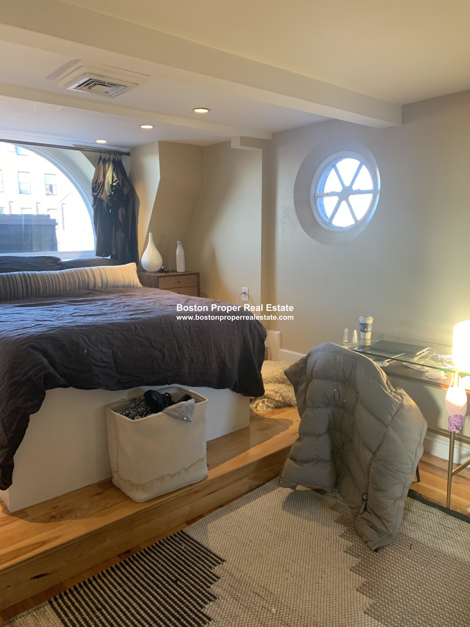 113 Beacon St, Back Bay