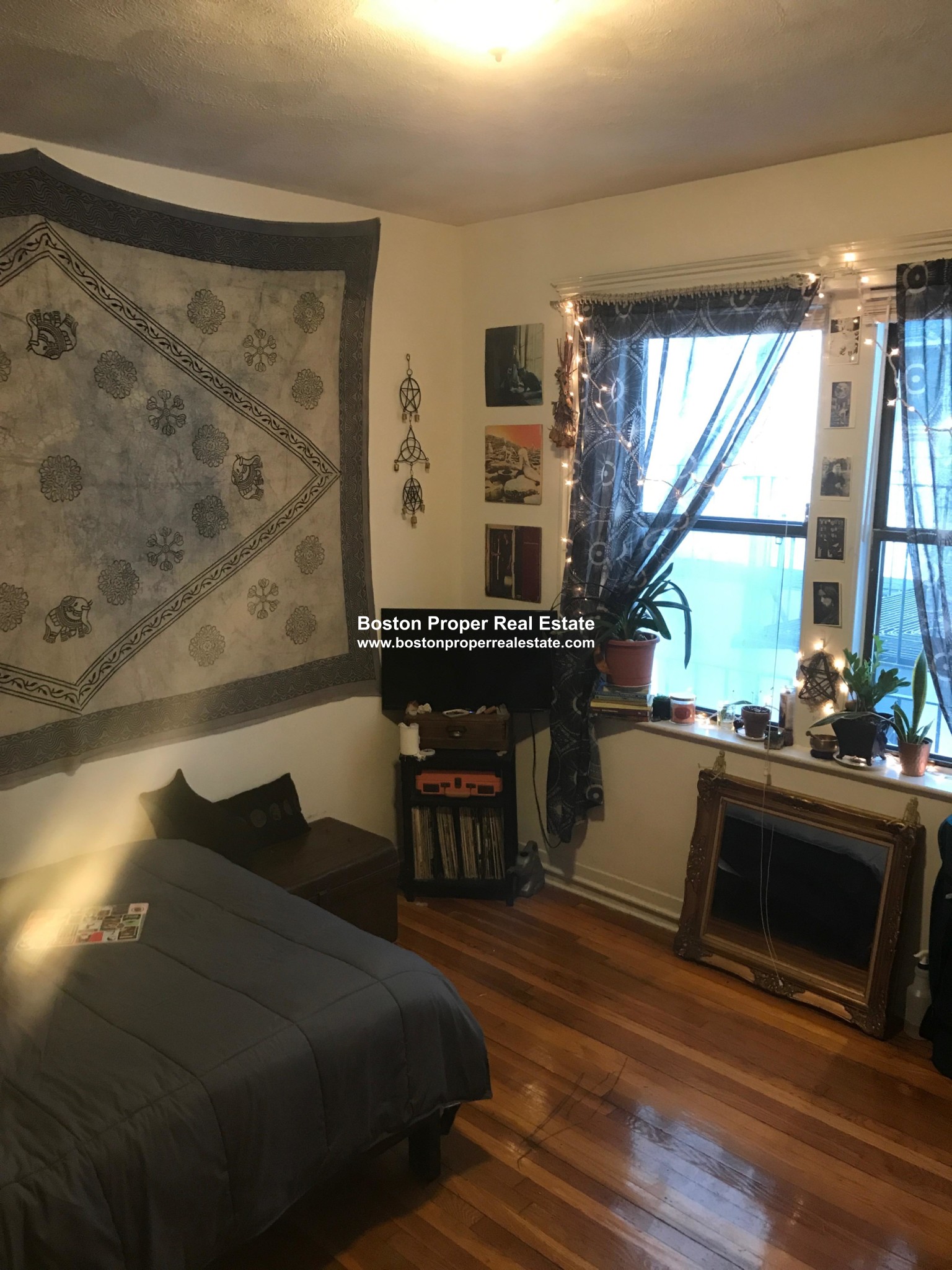 52 Charlesgate East, Fenway