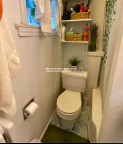 32 Irving St, Beacon Hill