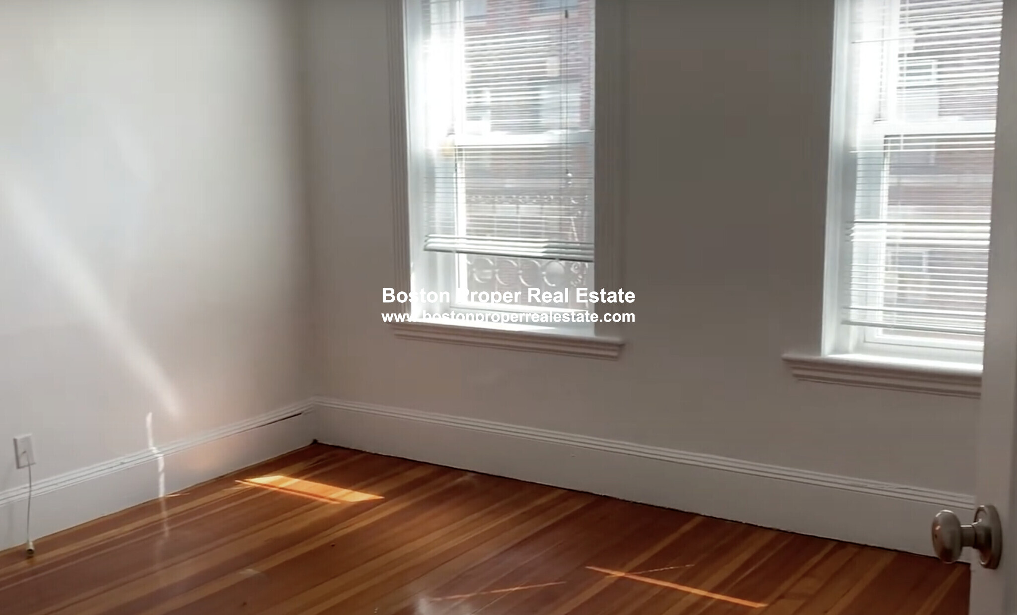 64 Hemenway St, Fenway