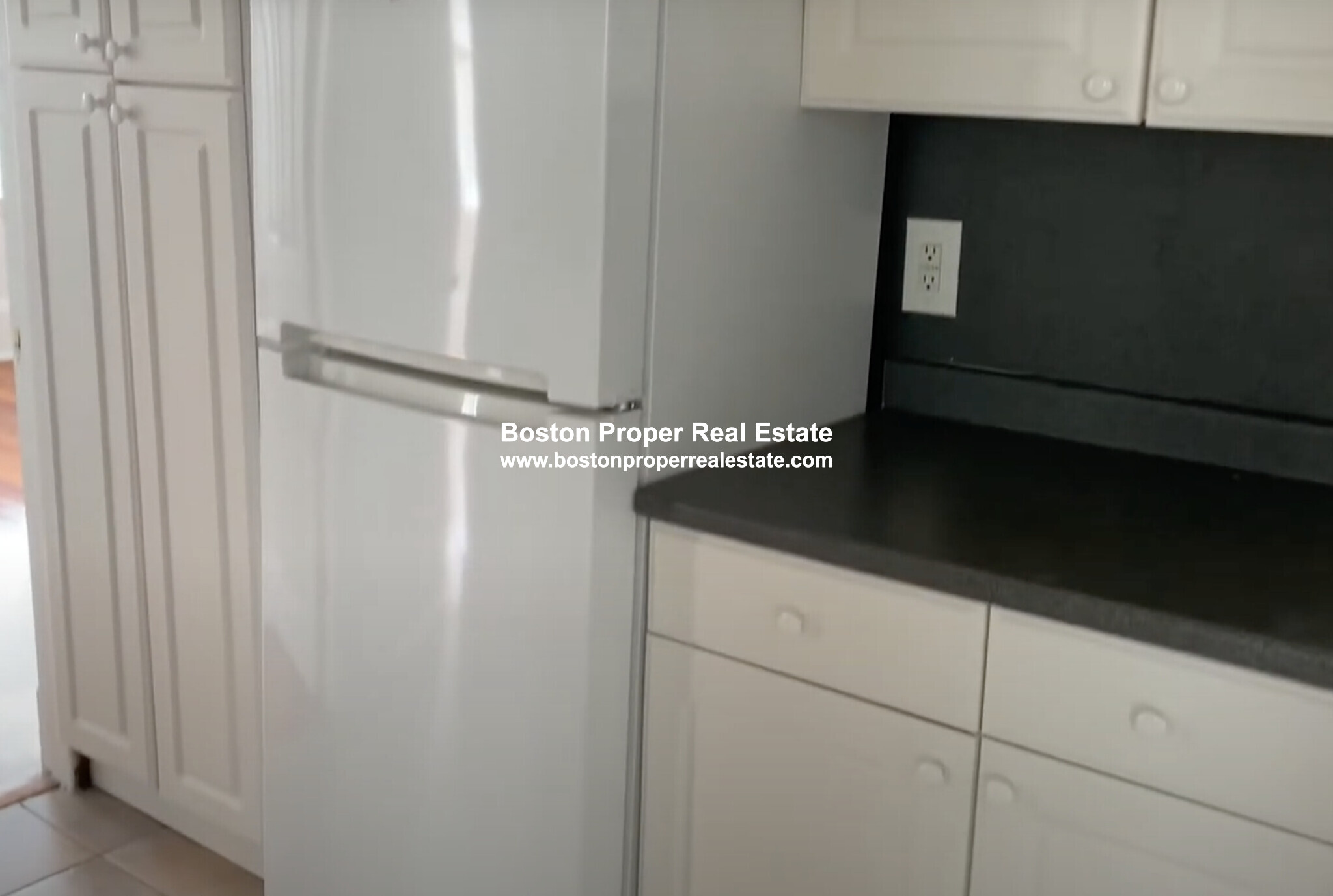 64 Hemenway St, Fenway