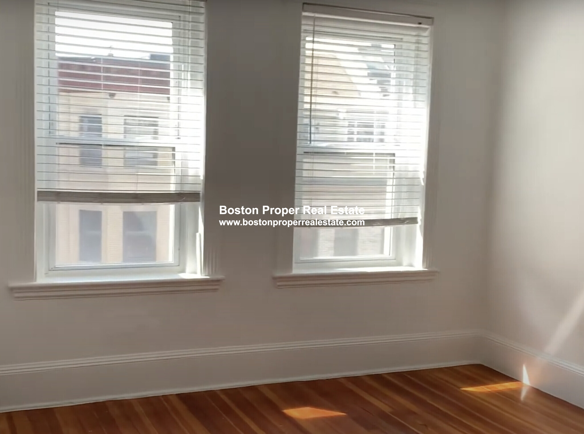 64 Hemenway St, Fenway