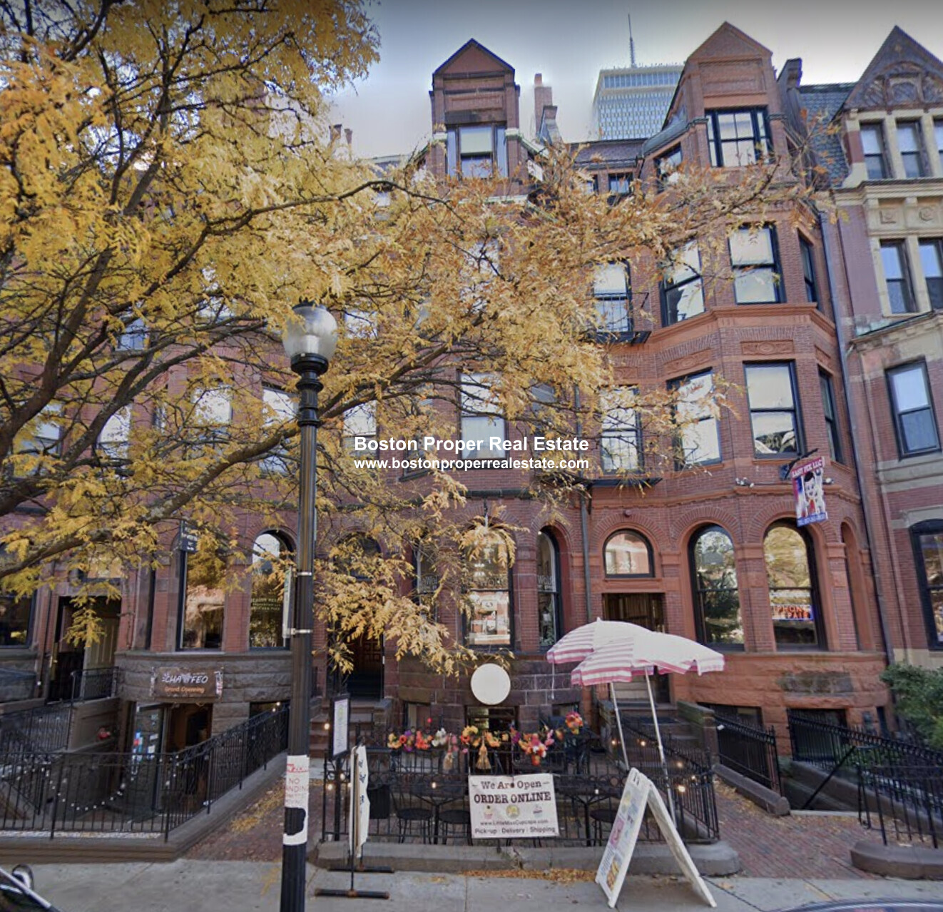 250 Newbury St, Back Bay