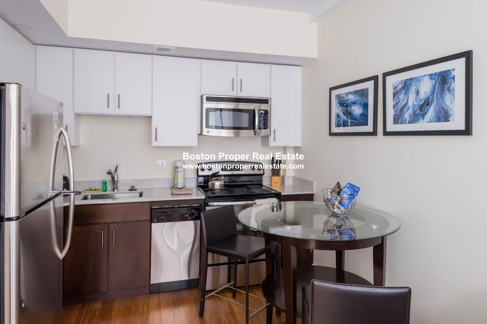 8 Winter St, Downtown