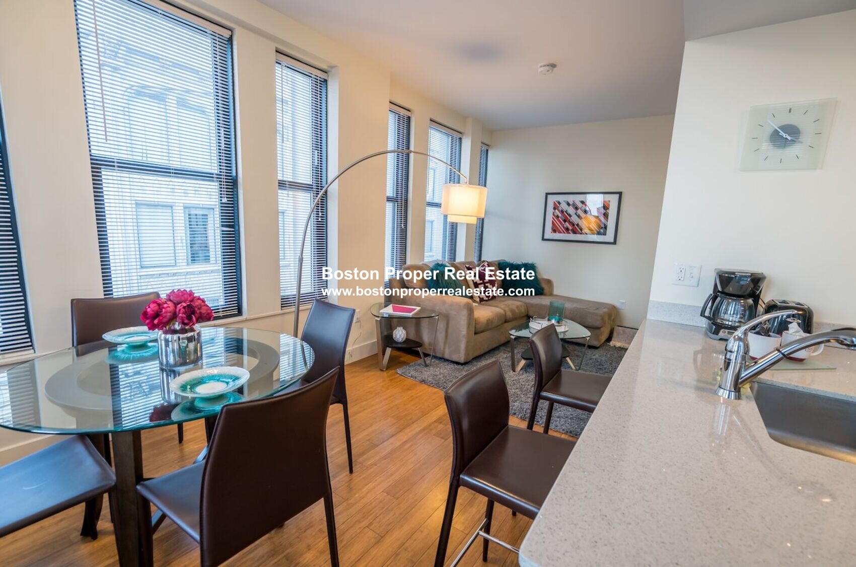 8 Winter St, Downtown