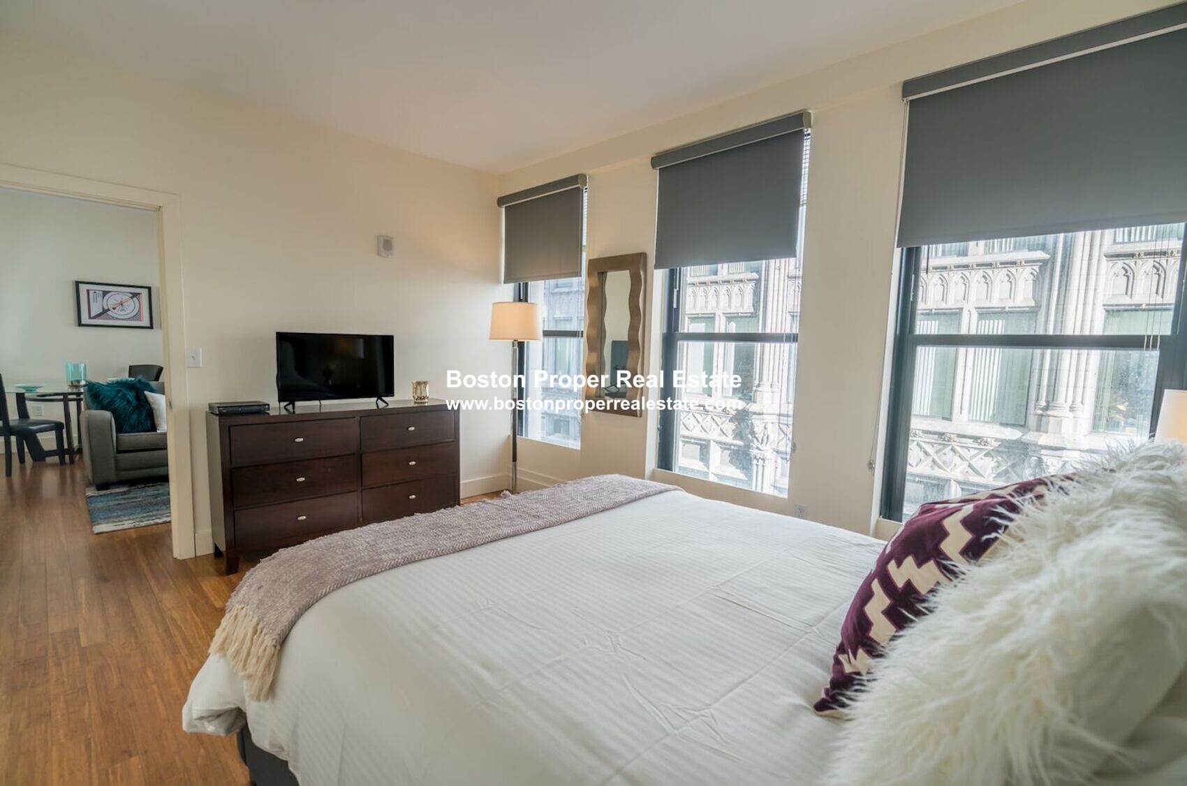 8 Winter St, Downtown