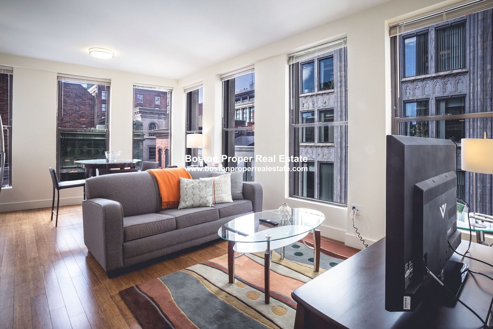 8 Winter St, Downtown