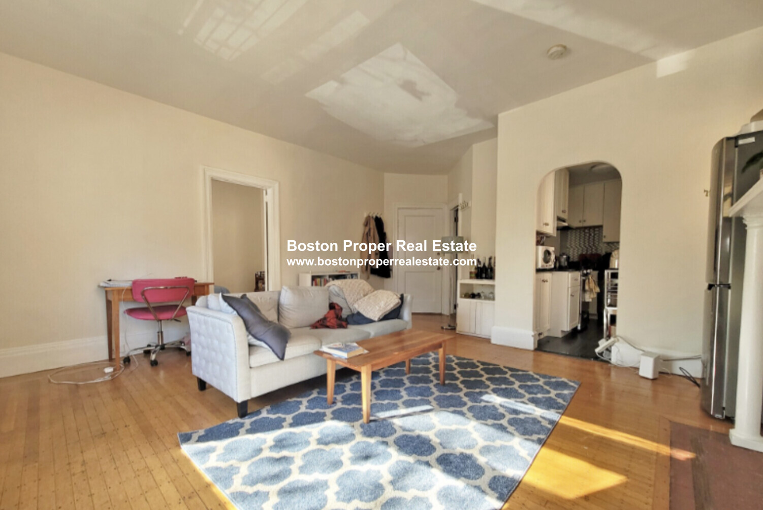 1748 Beacon St, Brookline