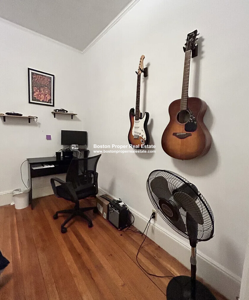 24 Westland Ave, Fenway