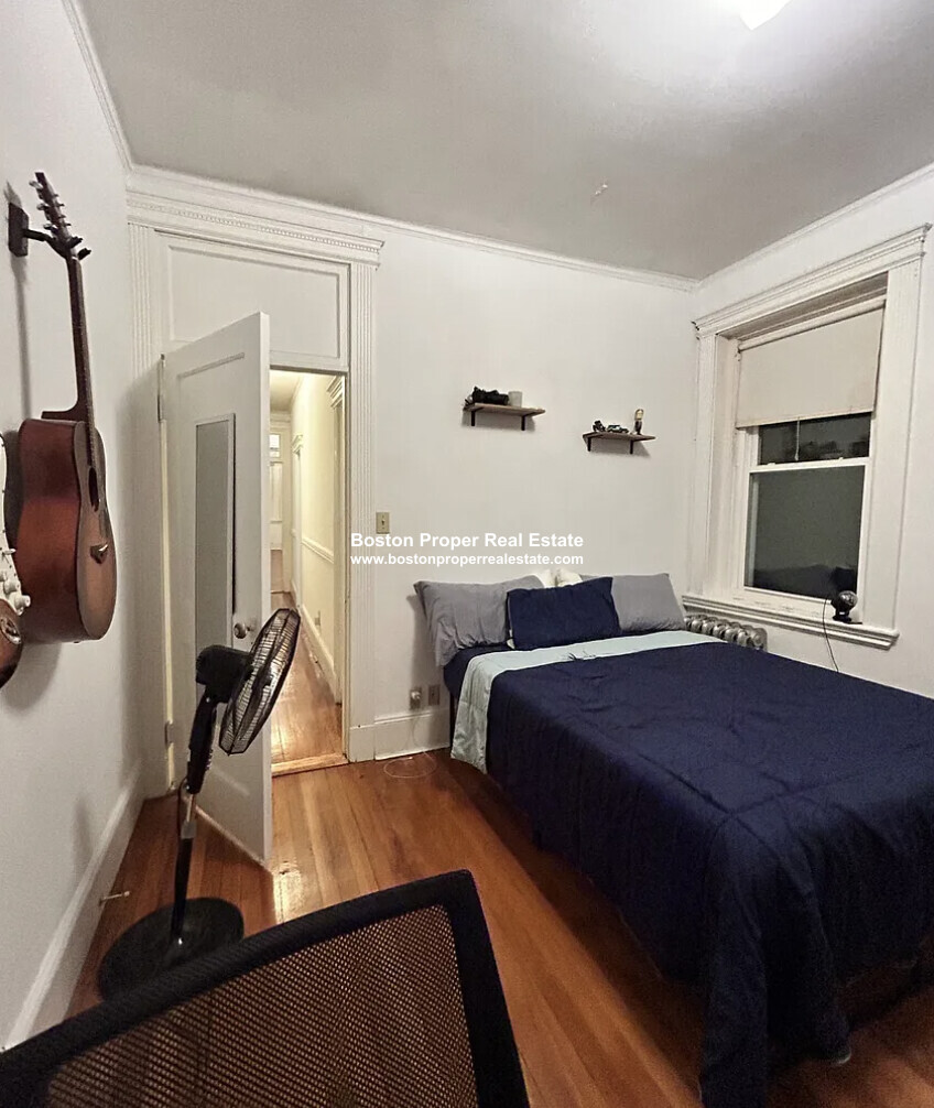 24 Westland Ave, Fenway