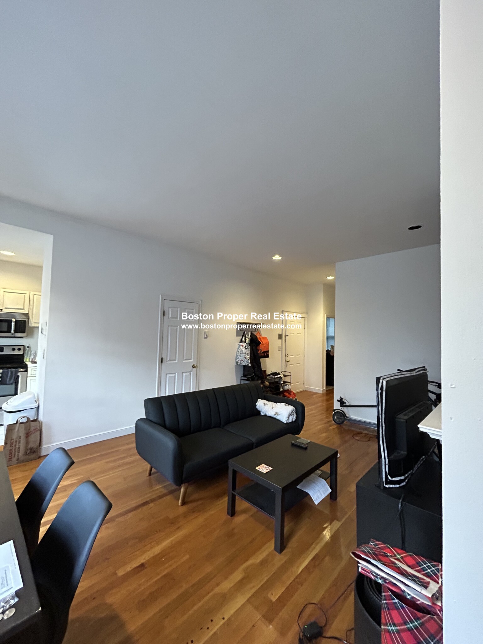 1742 Washington St, South End