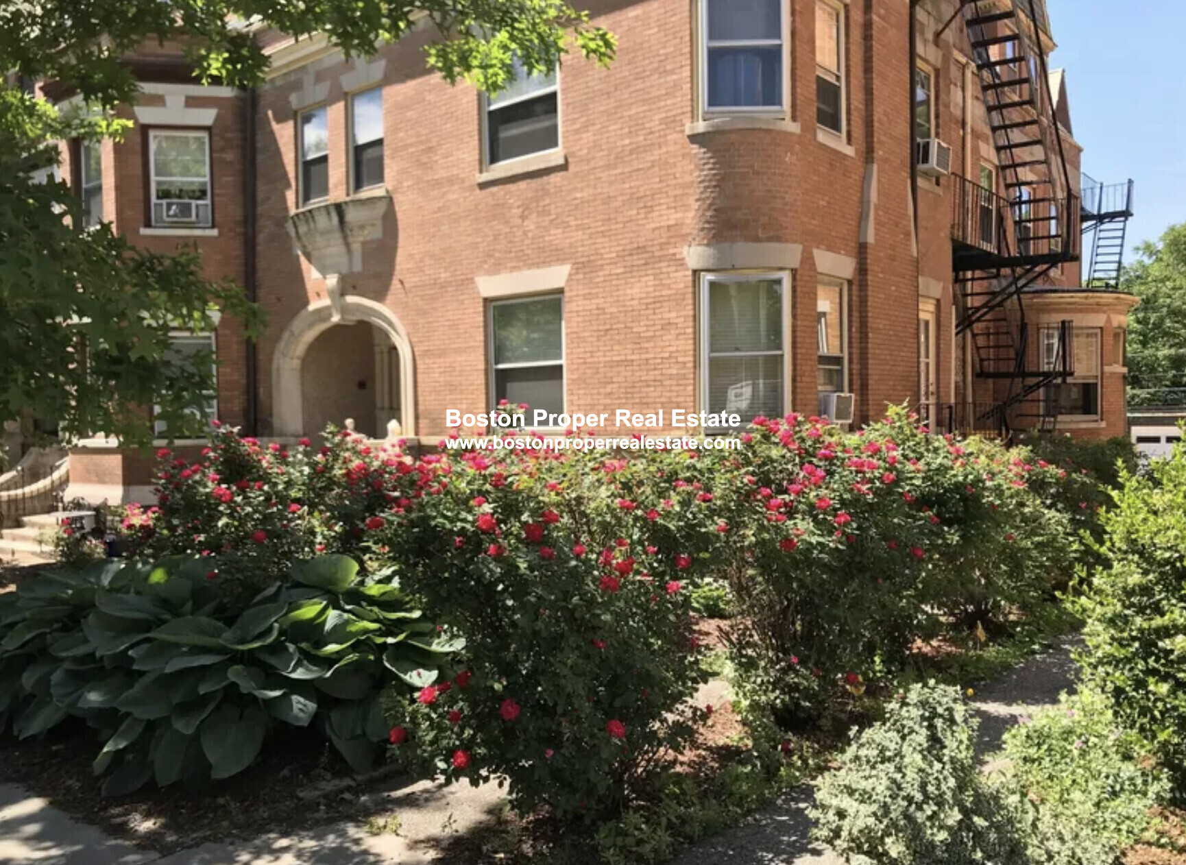 1748 Beacon St, Brookline