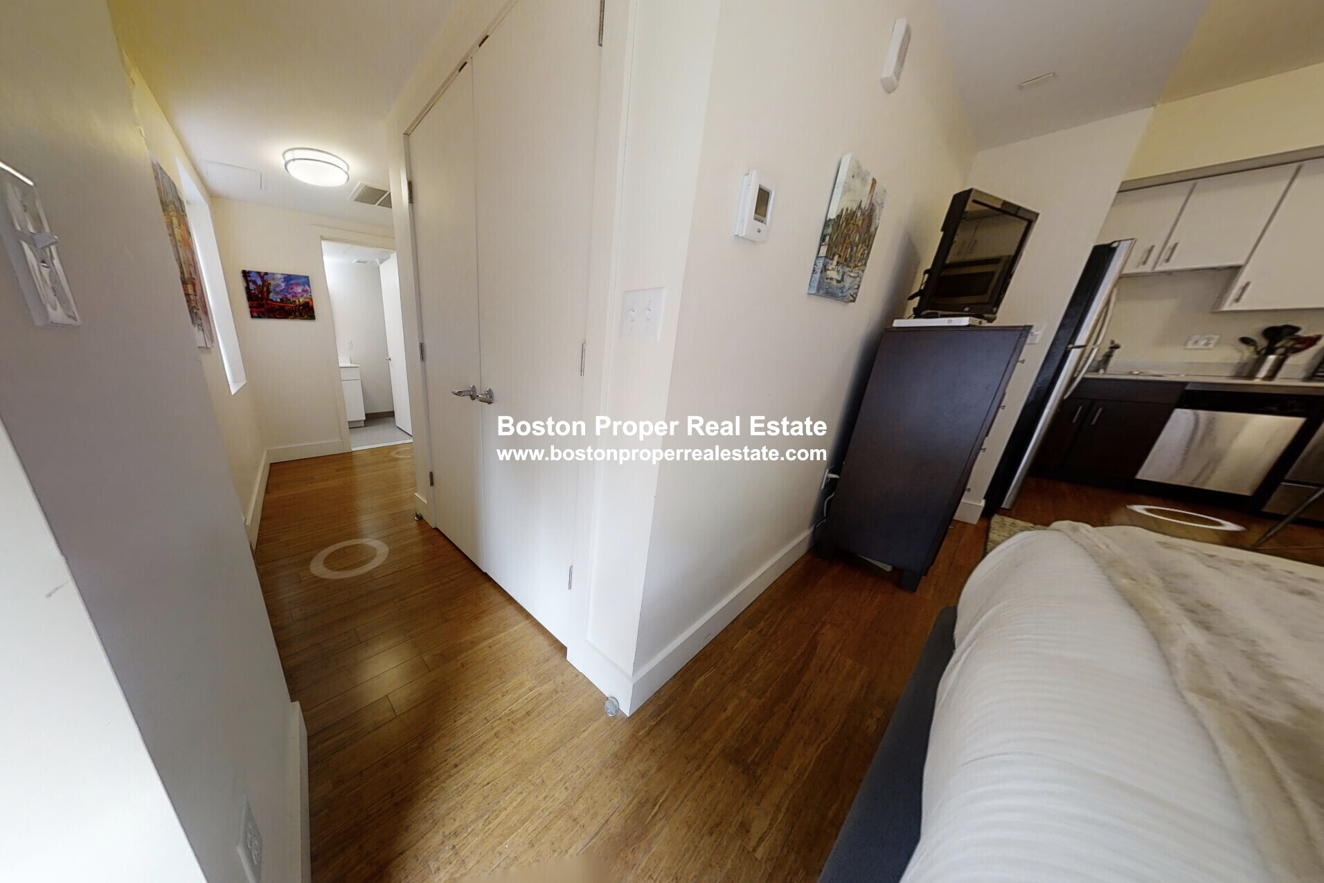 8 Winter St, Downtown