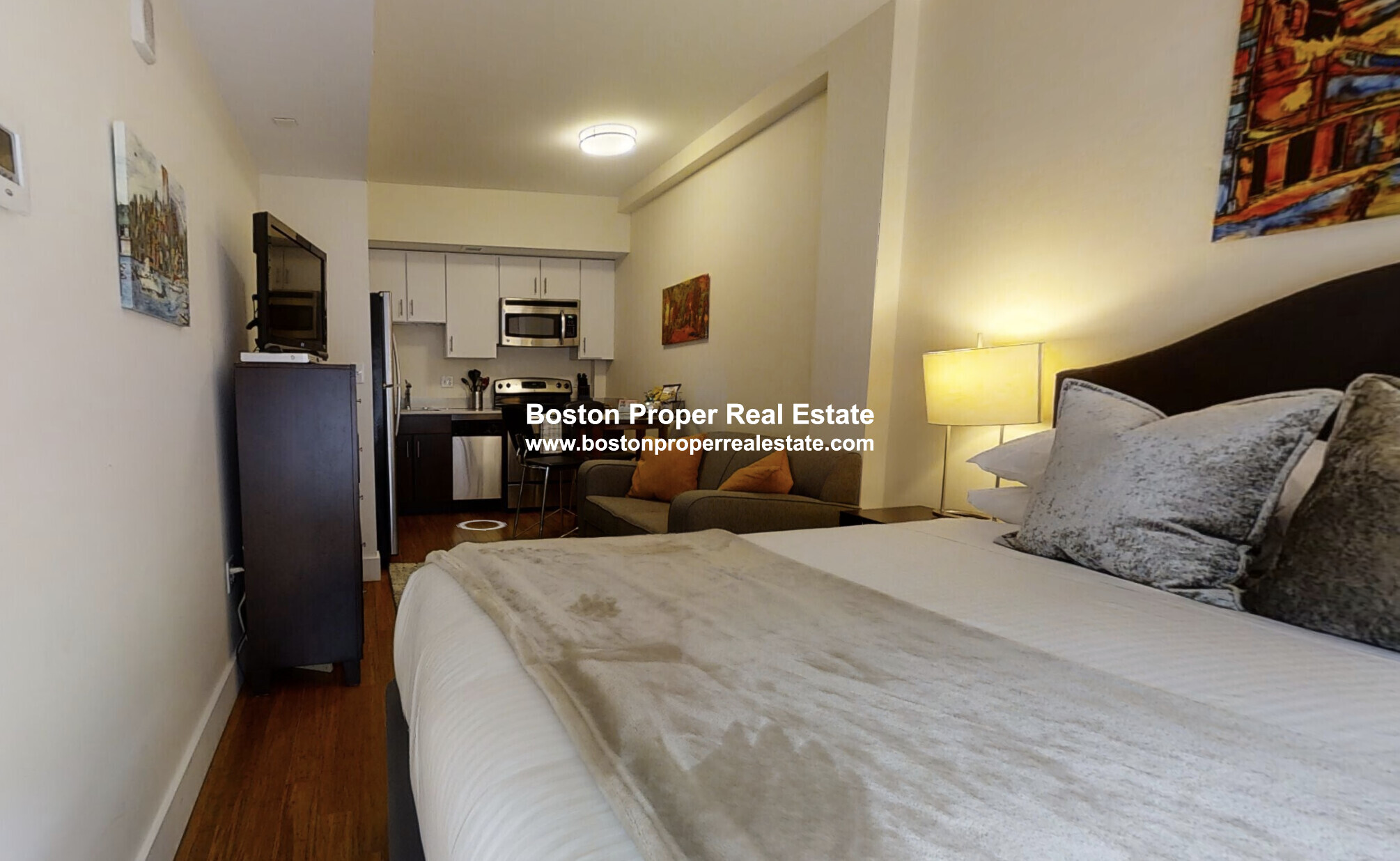 8 Winter St, Downtown