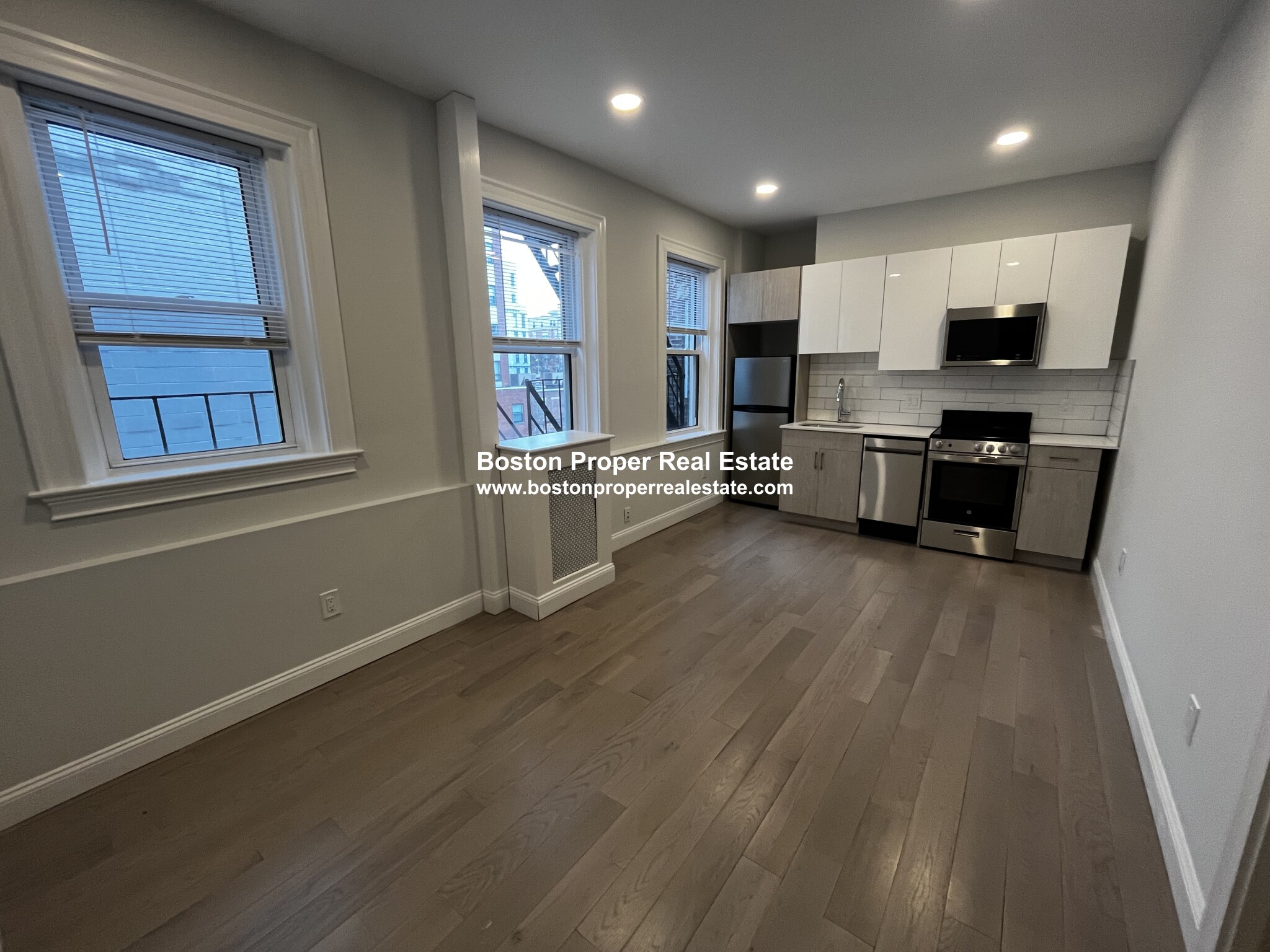 120 Peterborough St, Fenway