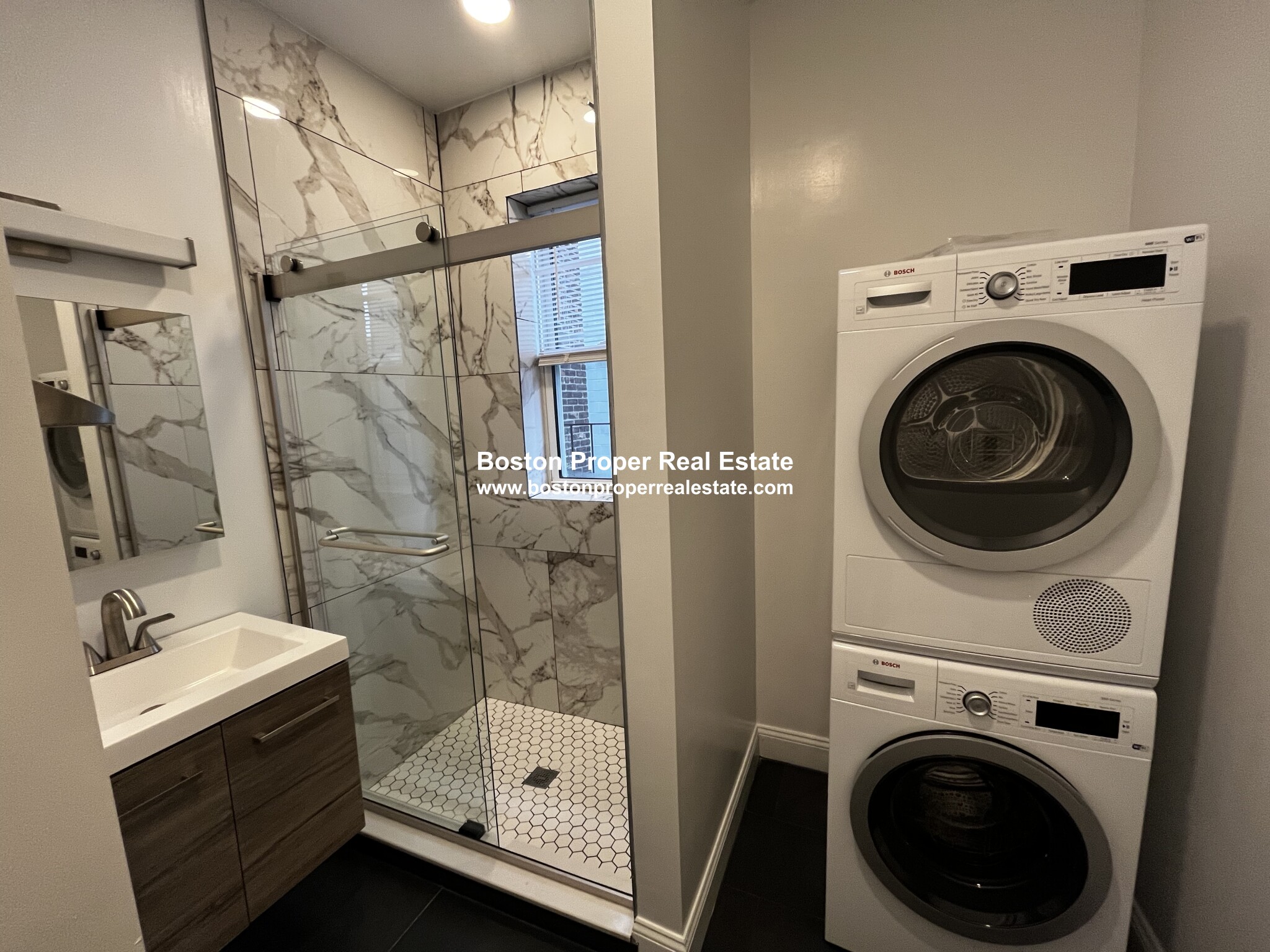 120 Peterborough St, Fenway