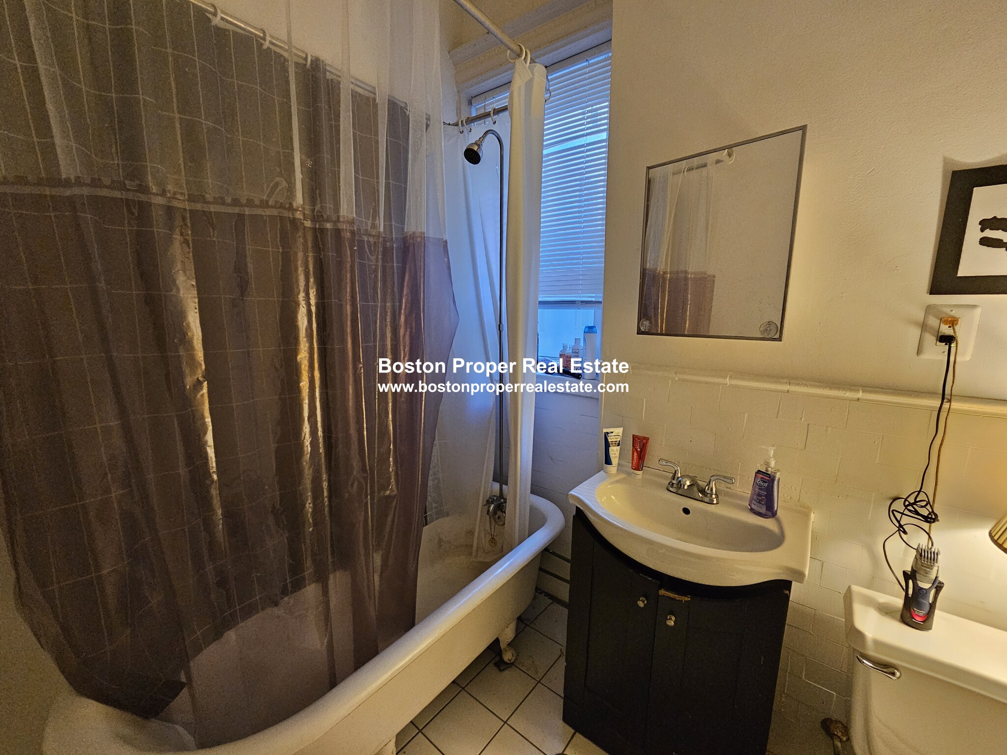 1111 Boylston St, Fenway