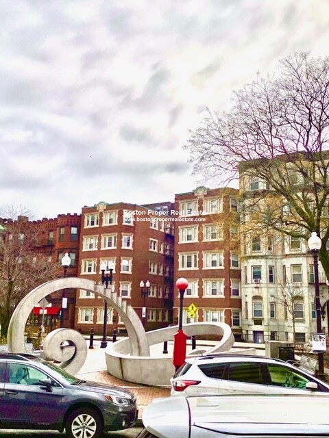 16 Westland Ave, Fenway