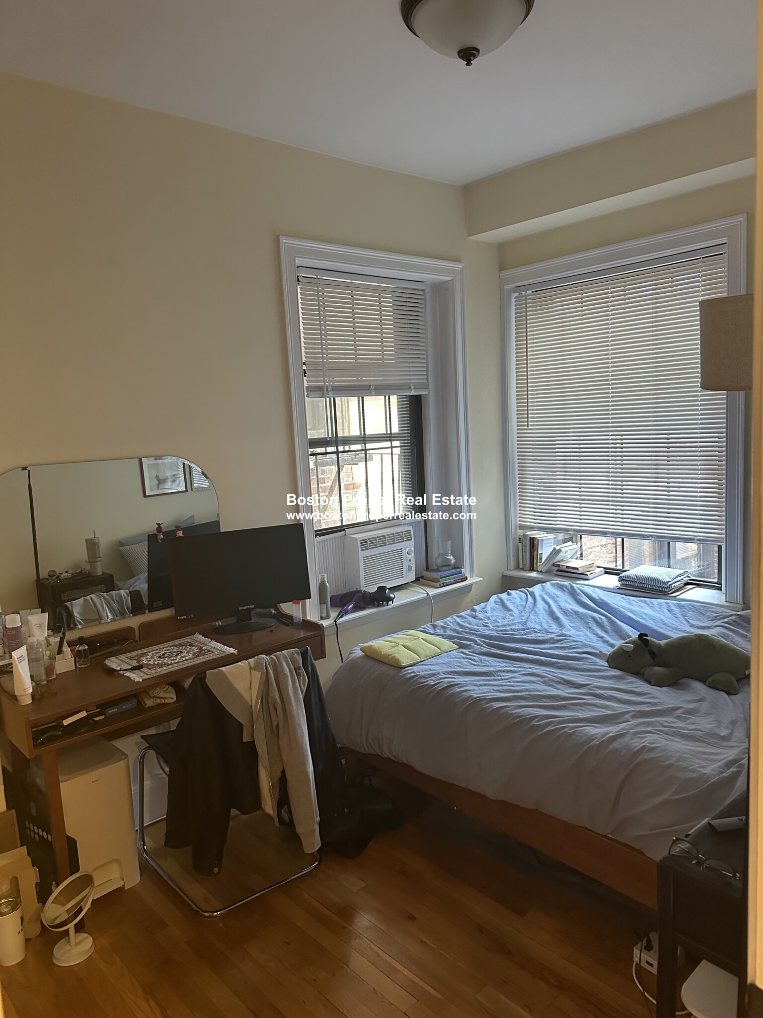 88 West Cedar St, Beacon Hill