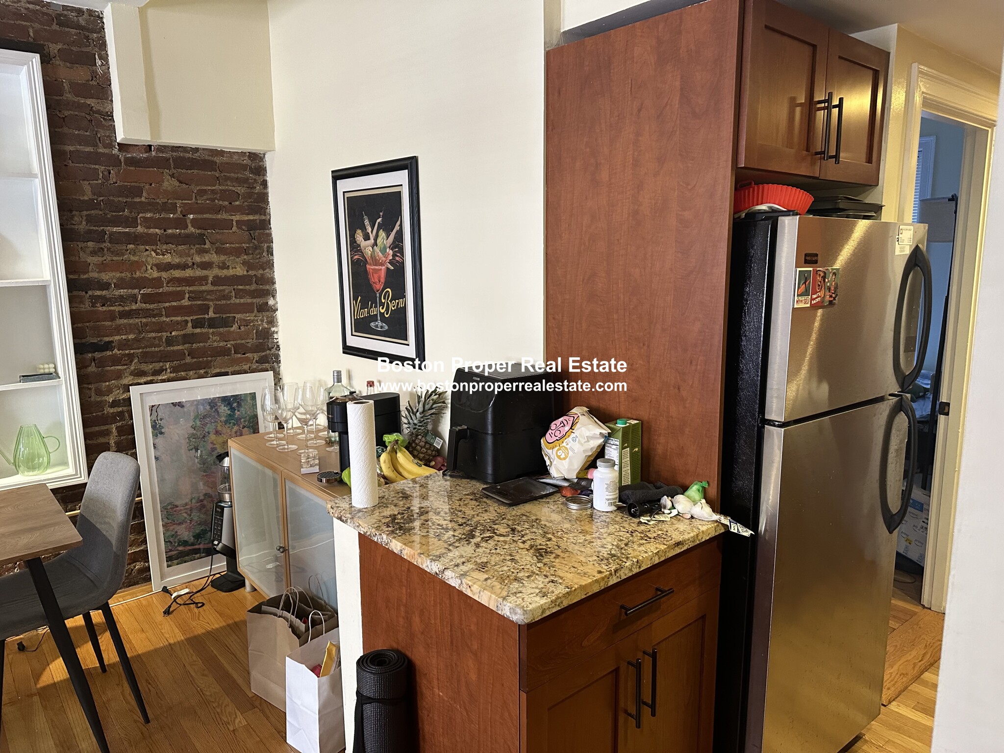 88 West Cedar St, Beacon Hill