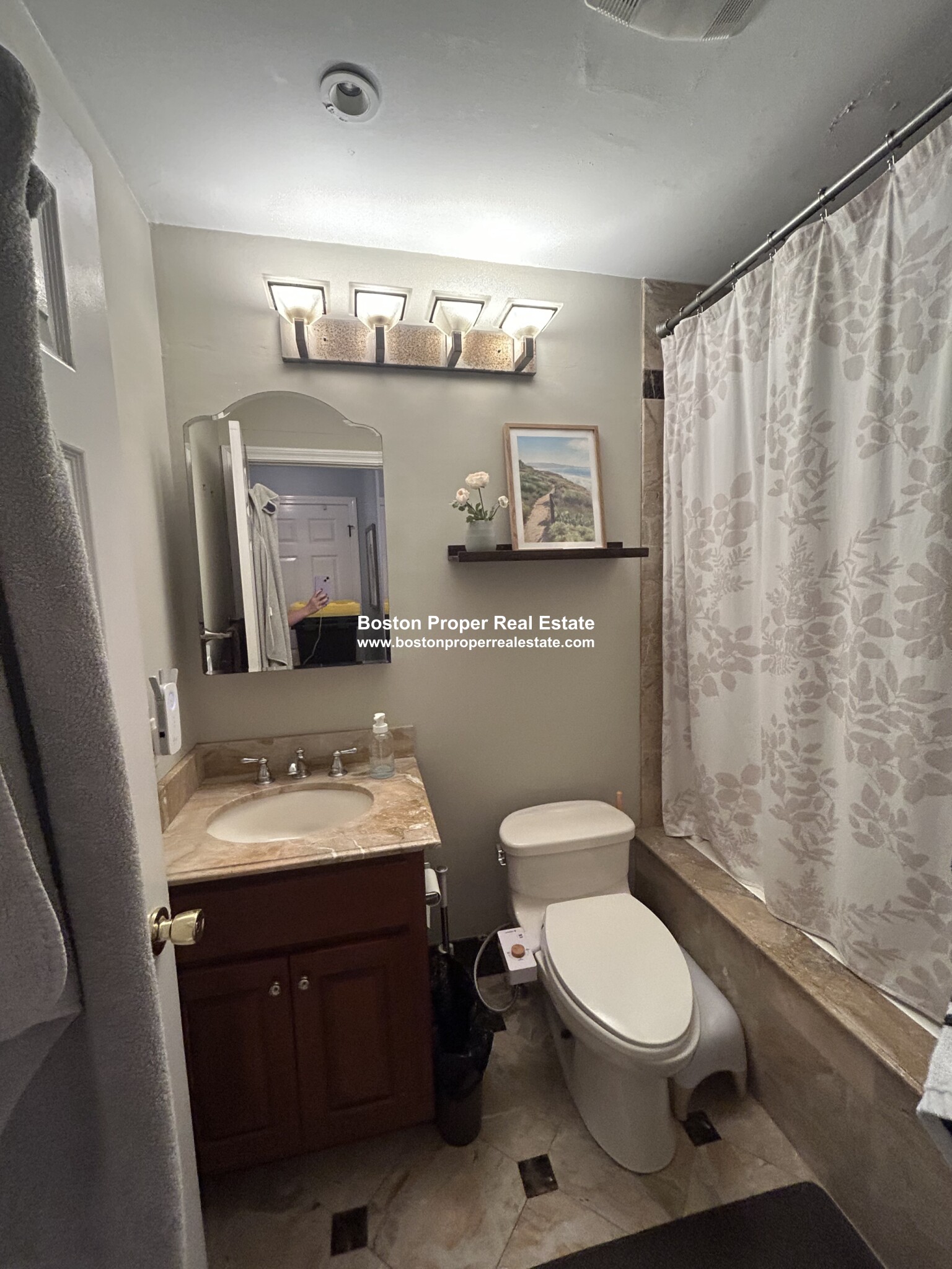 477 Beacon St, Back Bay