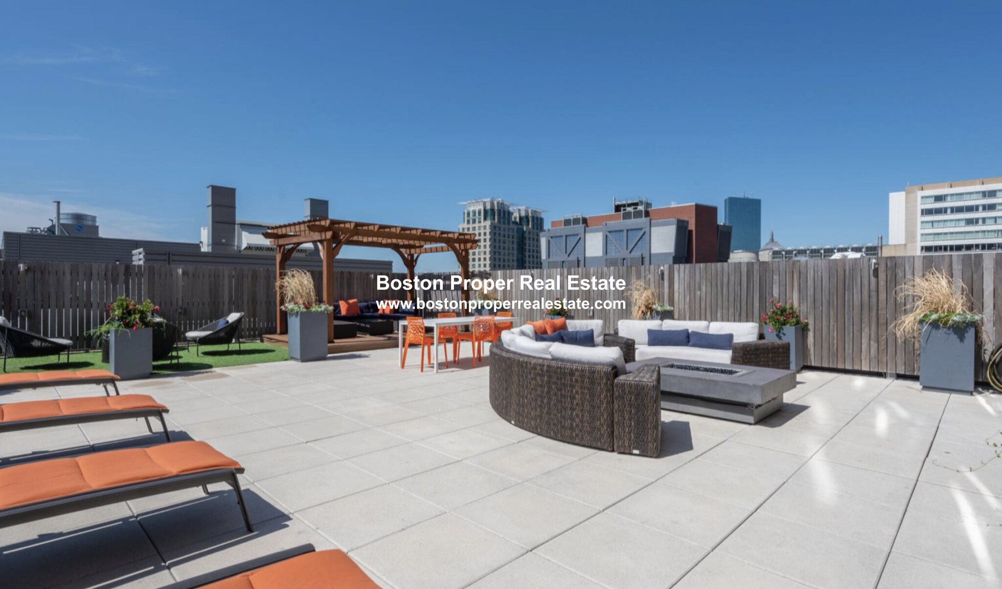 99 Kneeland St, Chinatown