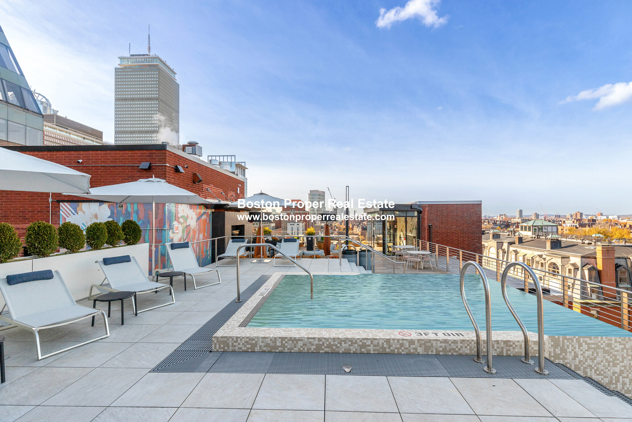 28 Exeter St, Back Bay