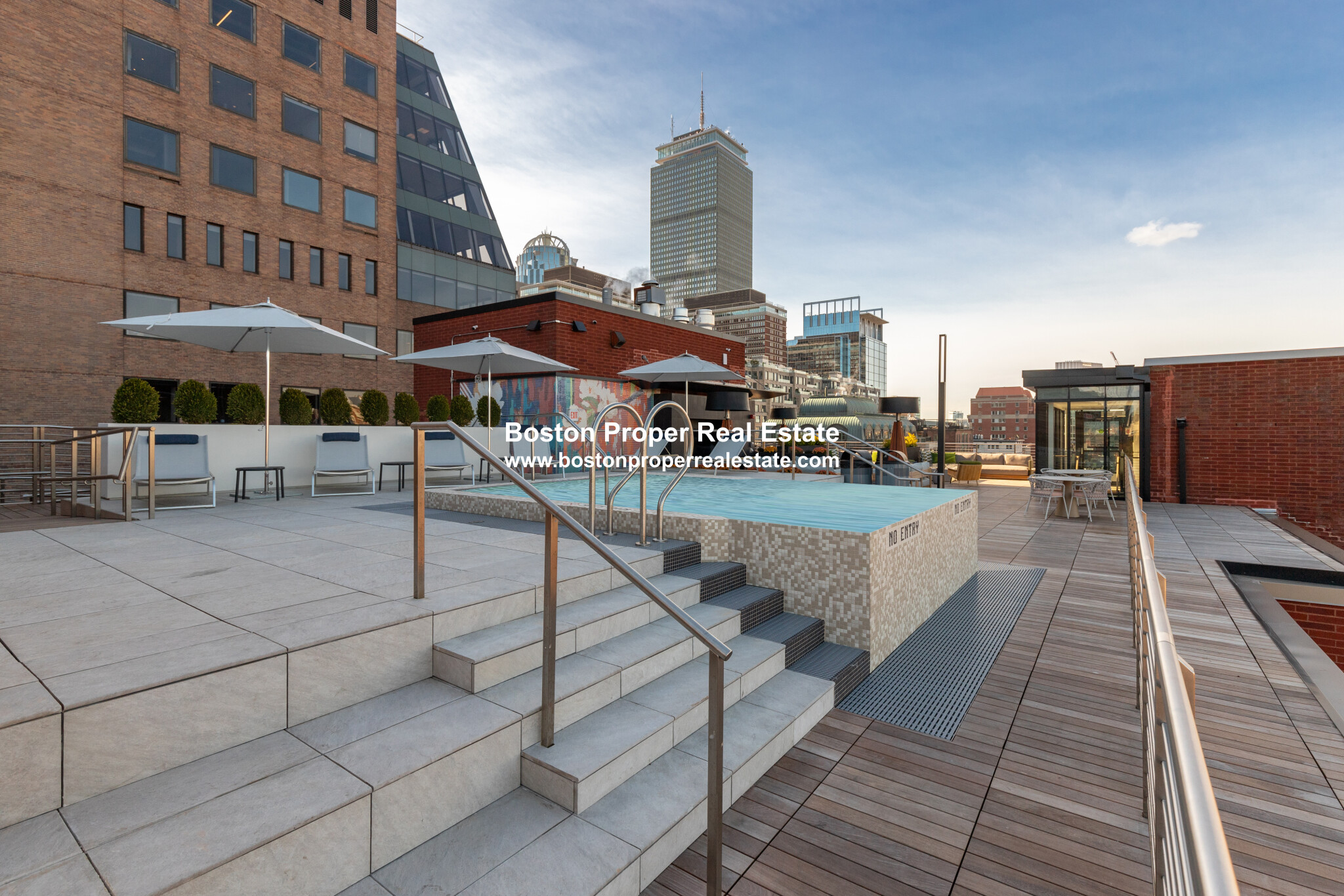 28 Exeter St, Back Bay