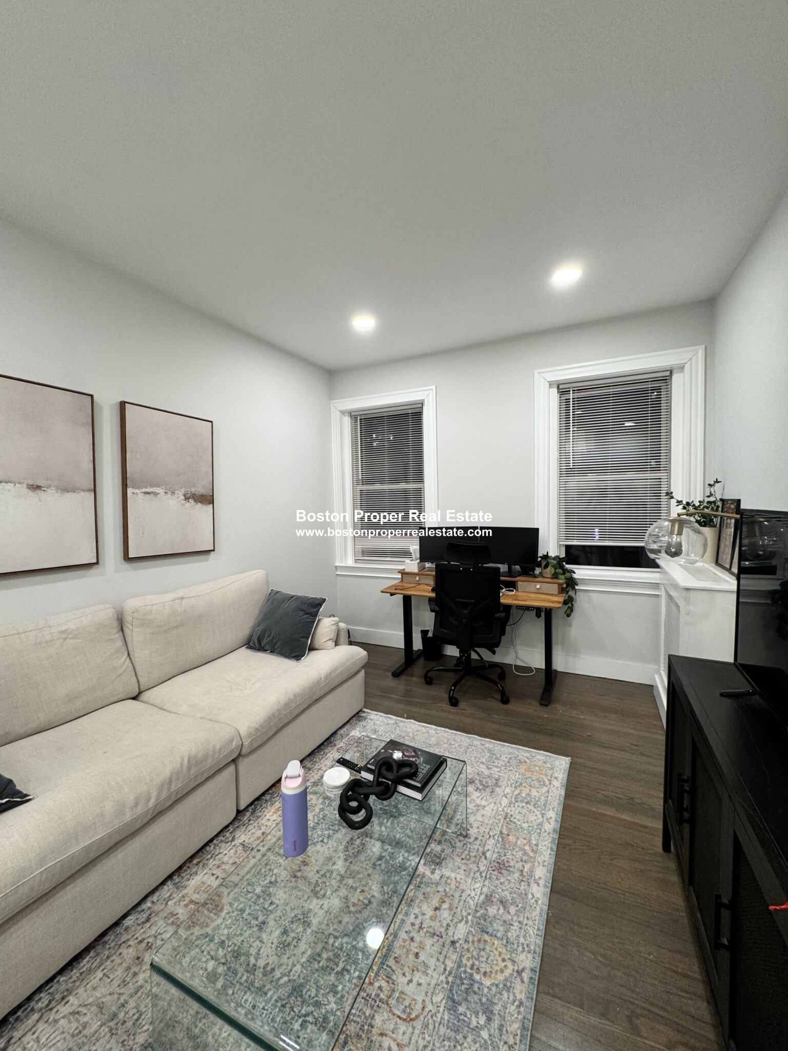 15 Queensberry St, Fenway