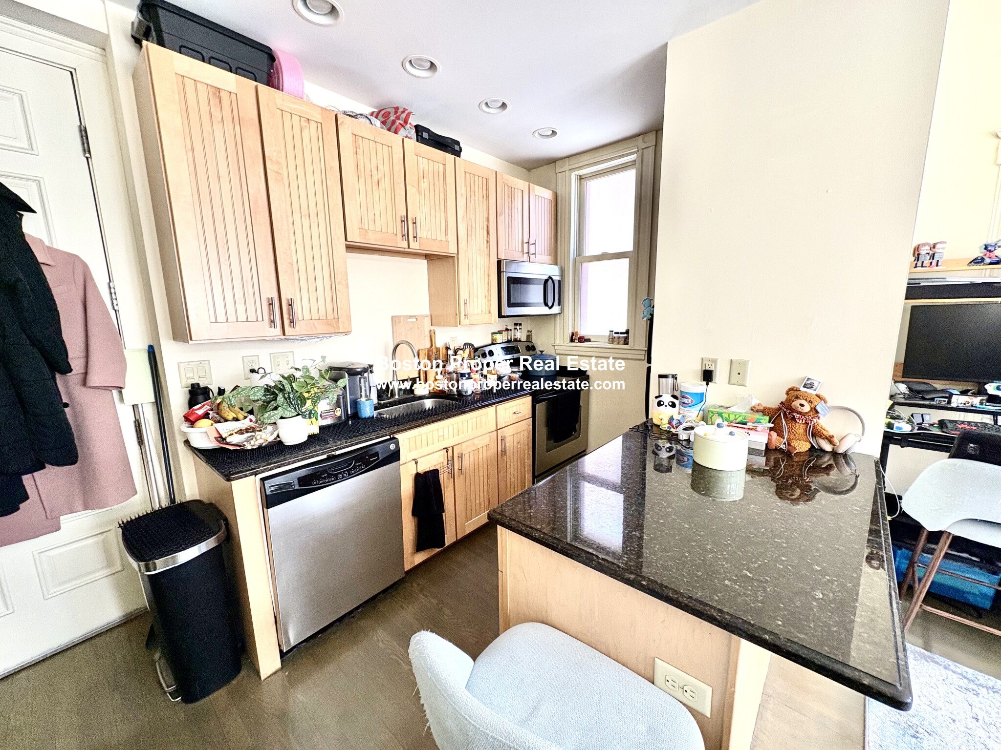 195 Commonwealth Ave, Back Bay