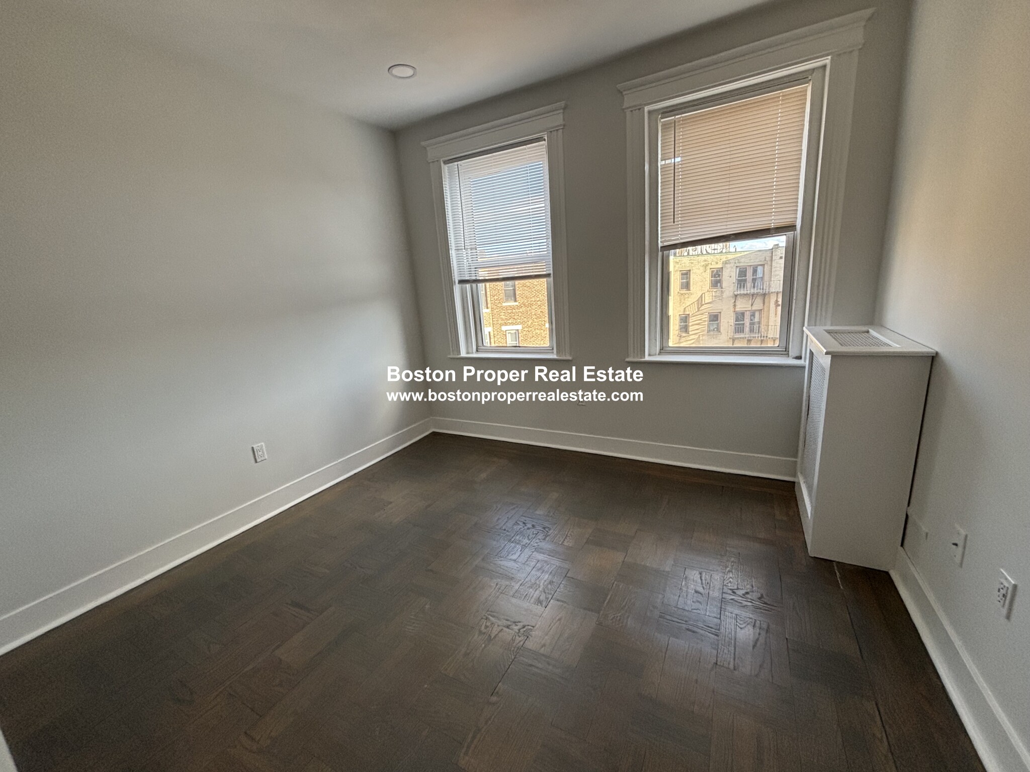 20 Queensberry St, Fenway