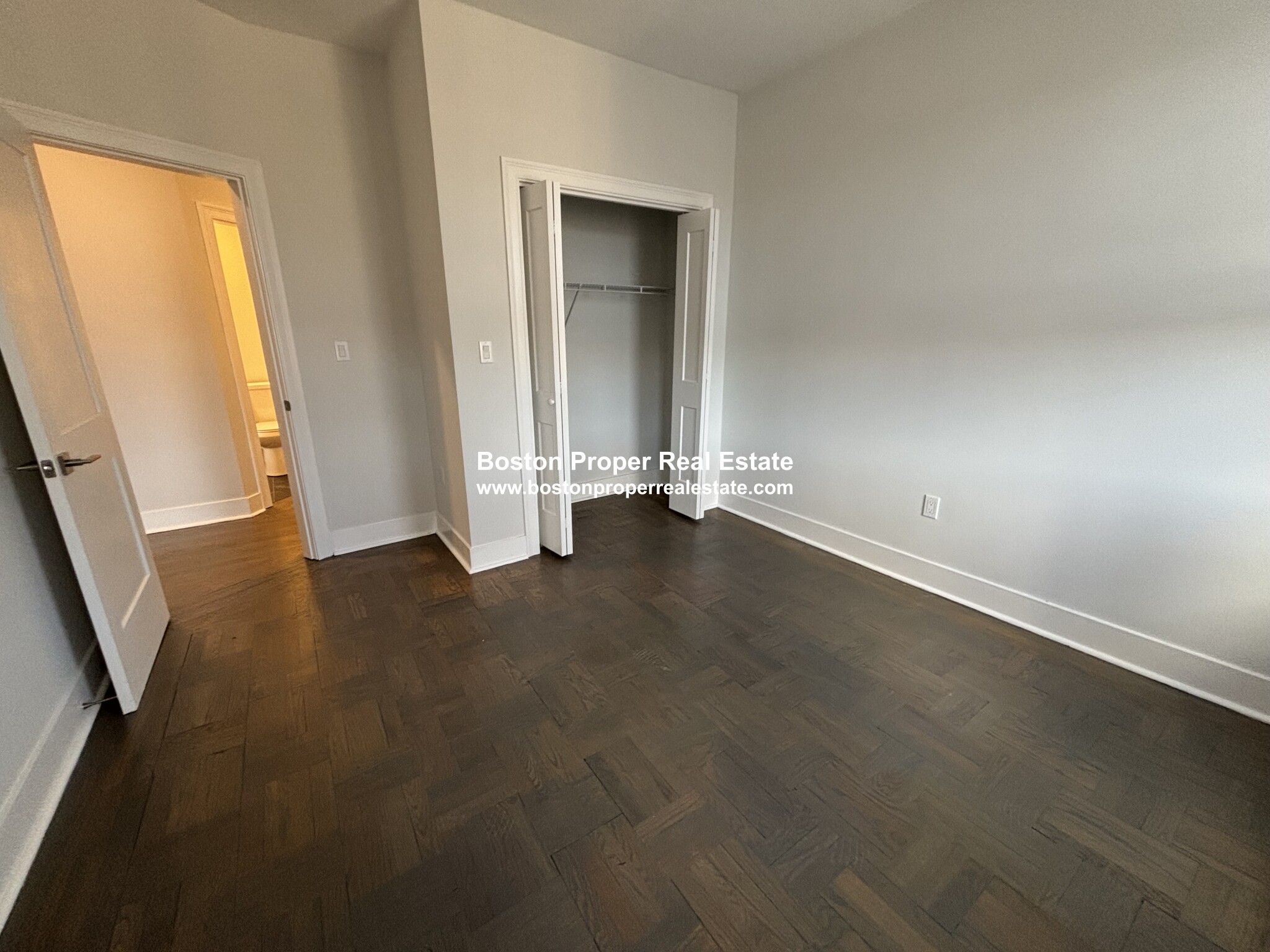 20 Queensberry St, Fenway