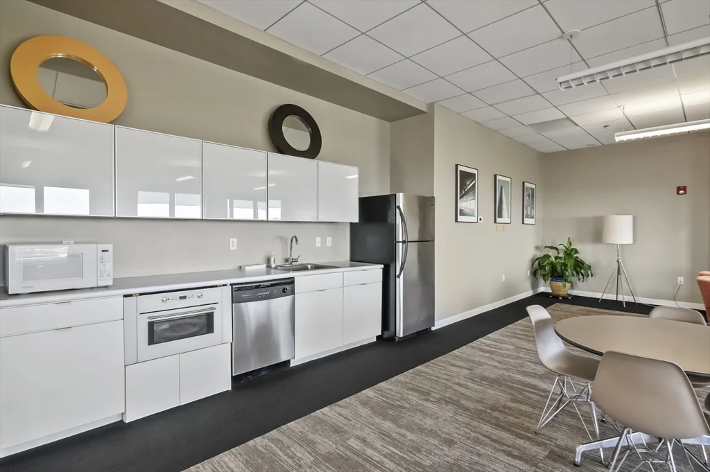 156 Porter St, East Boston