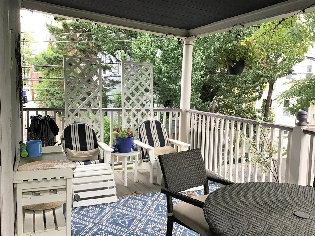 60 Magnolia Ave, Ward Two