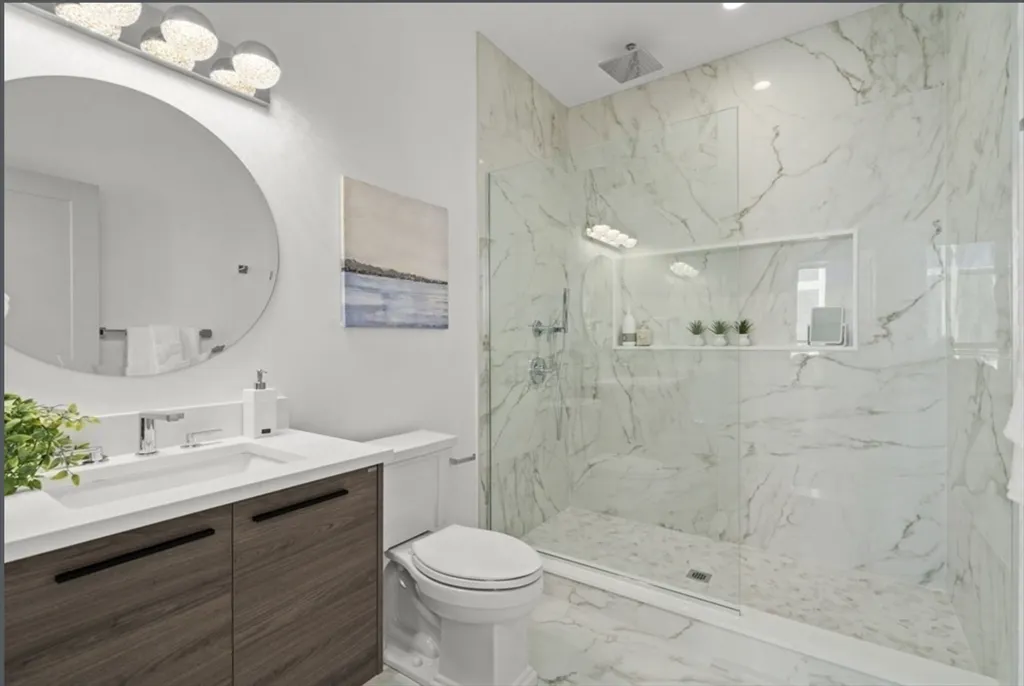 160 West Seventh St, South Boston