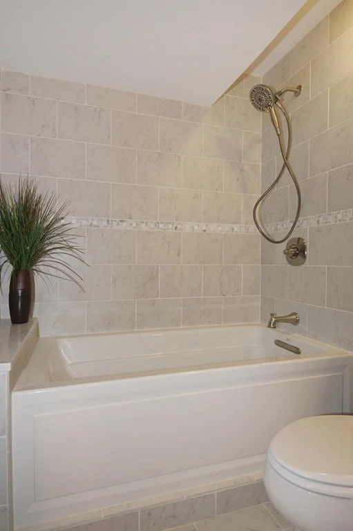 276 Waverley Ave, Watertown