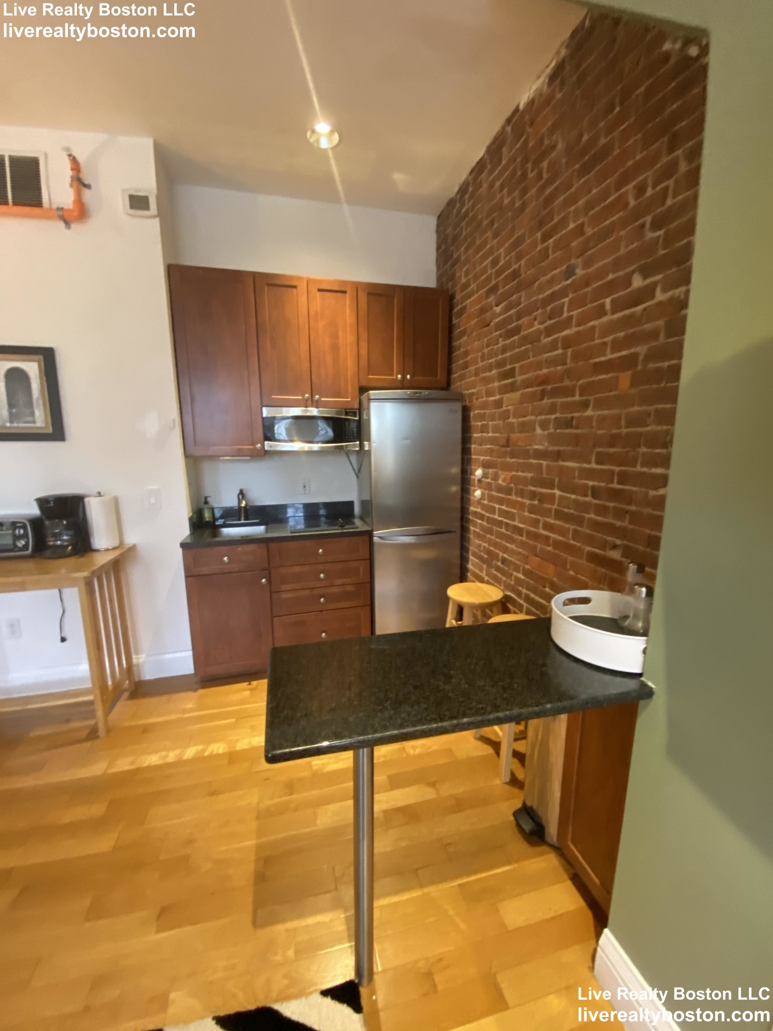 2 bed, 1 bath apartment for rent at 159 Delhi St Unit 1, Mattapan