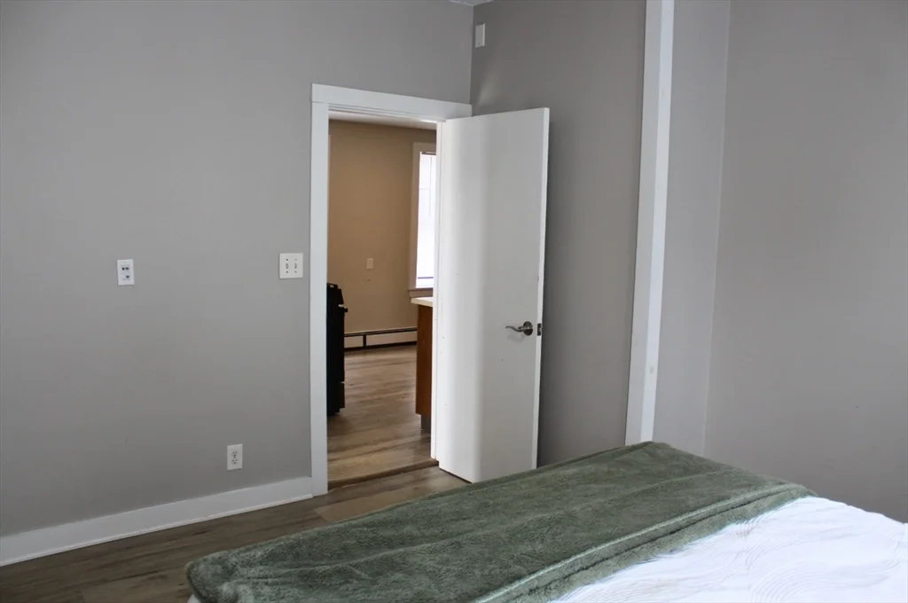 4 Northend St, Peabody