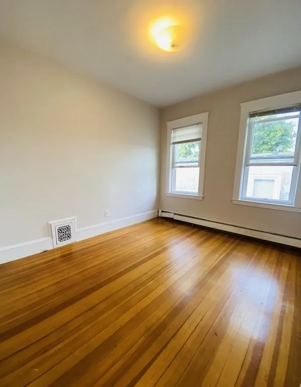 7 Hesston Ter, Boston