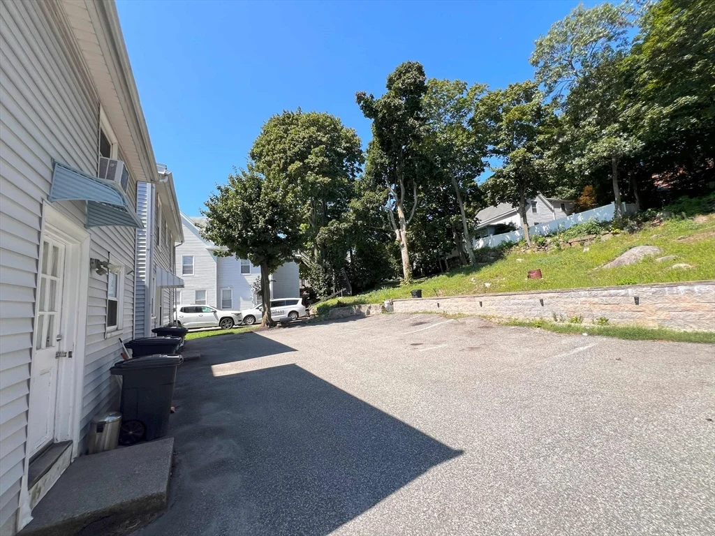 173 Granite St, Quincy