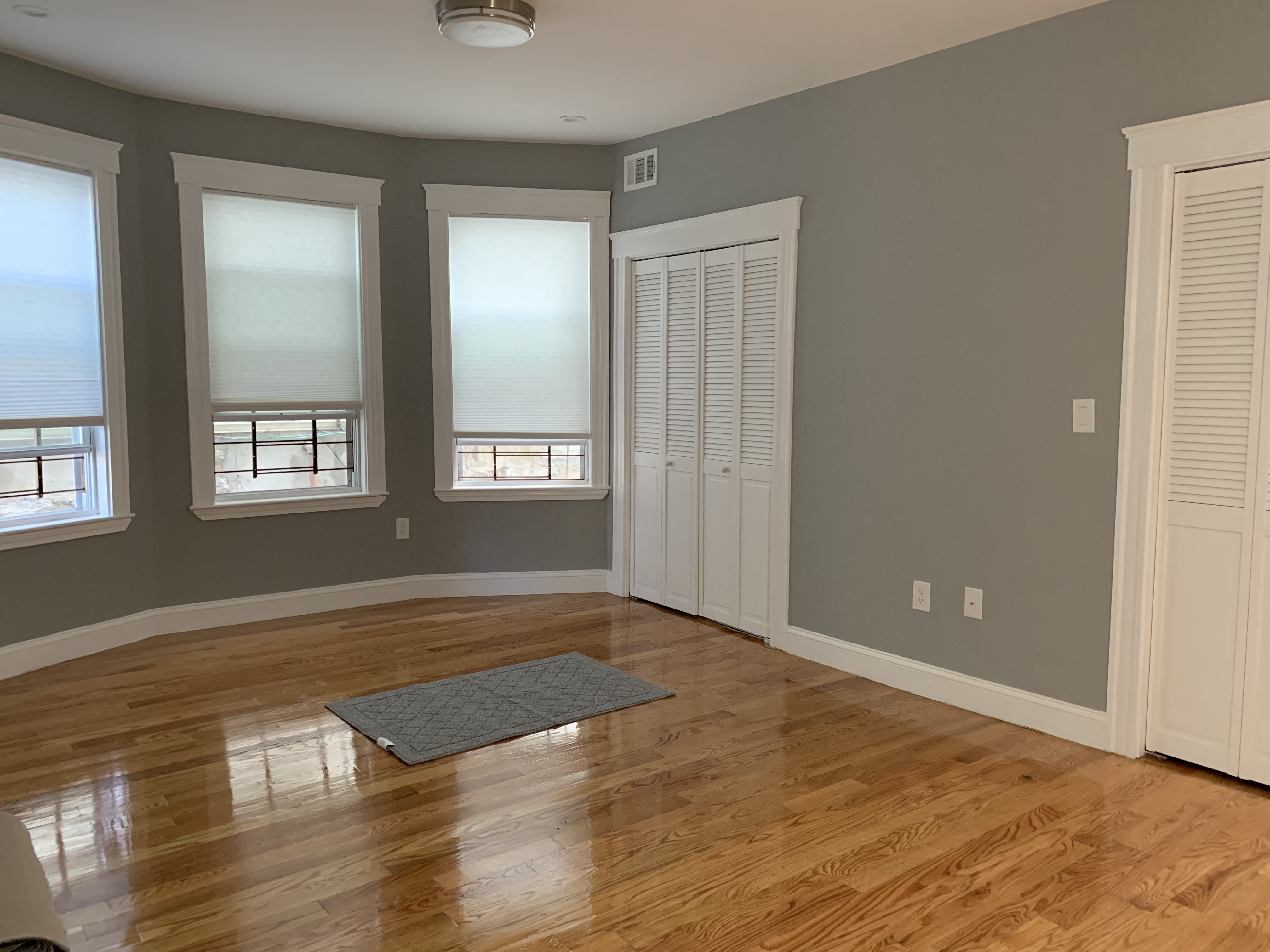 5 bed, 2 bath apartment for rent at 1146 Hillside St Unit 2, Mission Hill — photo 15 of 23